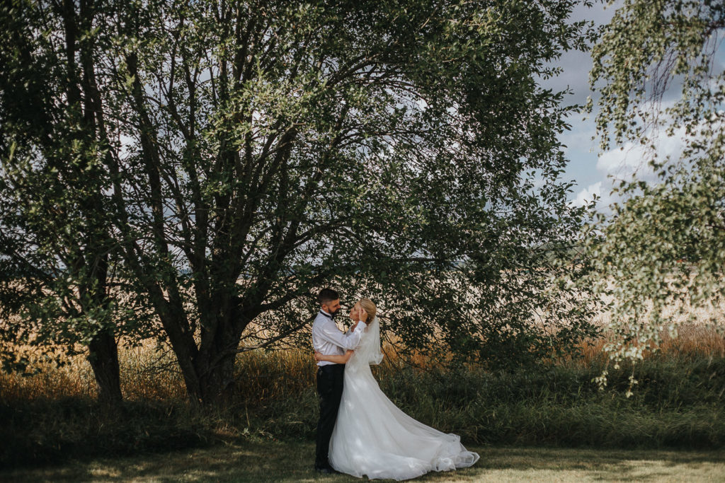 bröllopsfotograf 2021, brölopsfotograf sverige, bröllop uppland, bröllopsfotograf stockholm